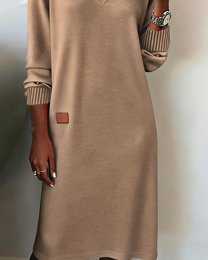 Robe Pull Col En V Élégante