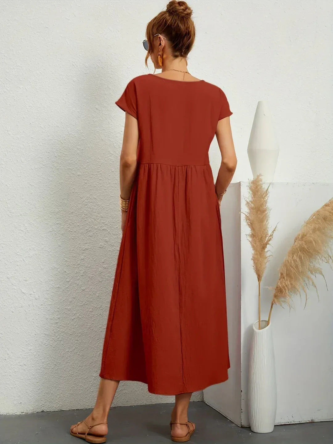 Isa — Robe midi fluide élégance intemporelle