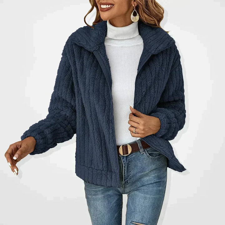 Ruby | Cozy Zip-Up Jacket