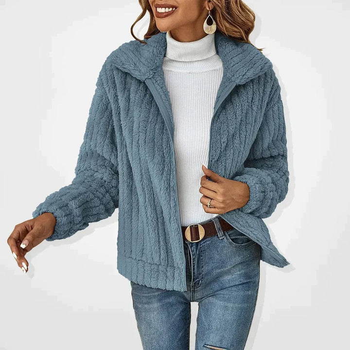 Ruby | Cozy Zip-Up Jacket